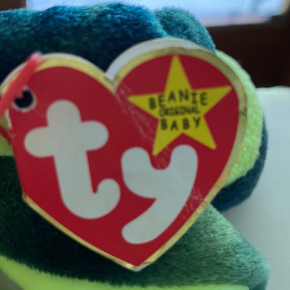 Gifted to a buyer. Ty Beanie Babies Original Hissy the snake.Born April 4, 1997. - Picture 5 of 10